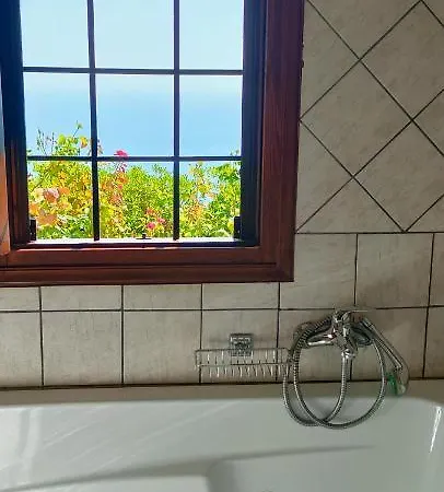 Athina's Uphill 빌라 *